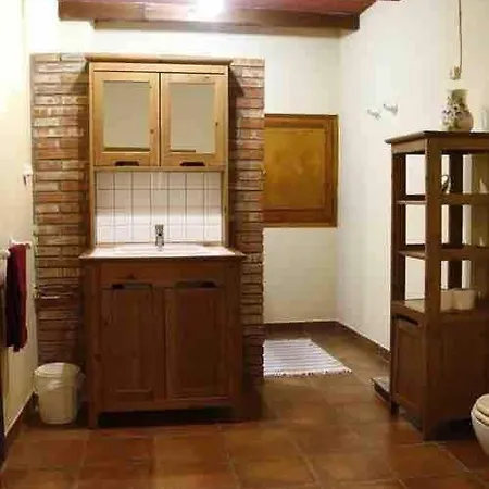 Casa de Férias Masia Cal Millàs - Turisme Rural Castellfullit de Riubregos